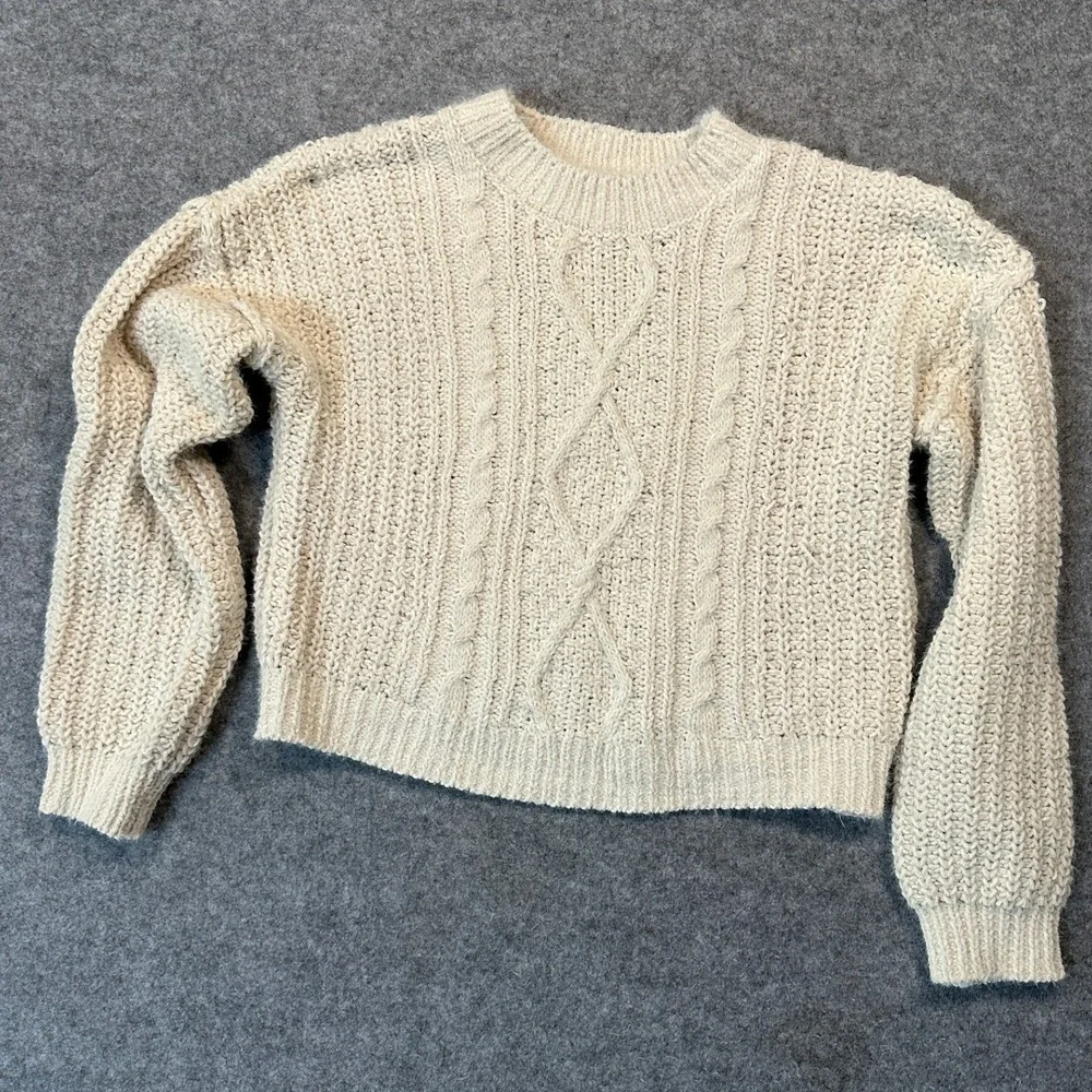 No Boundaries Cable Knit Cropped Sweater Medium‎ Cream Ivory Chunky Soft Knit